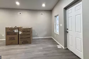 1536 S Napa St, Philadelphia, PA 19146 - Photo 2