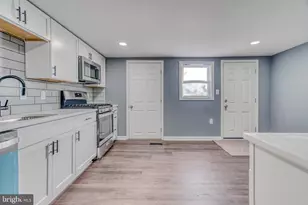 4321 Elizabeth St, Philadelphia, PA 19124 - Photo 12