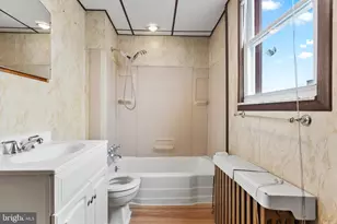 3068 Livingston St, Philadelphia, PA 19134 - Photo 12