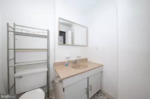 765 N Ringgold St, Philadelphia, PA 19130 - Photo 16