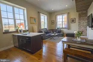 705-7 S 5th St, Philadelphia, PA 19147 - Photo 2