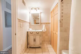 627 N 18th St, Philadelphia, PA 19130 - Photo 28