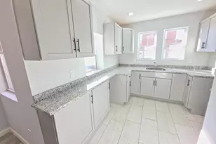 3934 Howland St, Philadelphia, PA 19124 - Photo 10