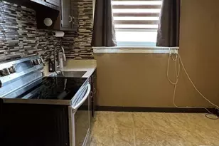 3928 Howland St, Philadelphia, PA 19124 - Photo 4