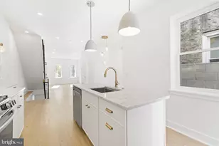 1002 S 25th St, Philadelphia, PA 19146 - Photo 16