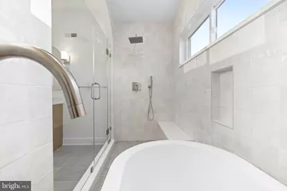 1318 S 8th Street, Philadelphia, PA 19147 - Photo 32