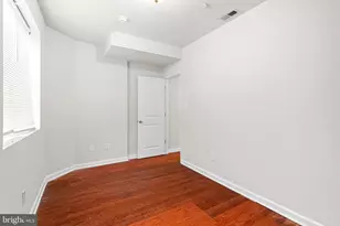 2106 N 17th St, Philadelphia, PA 19121 - Photo 36