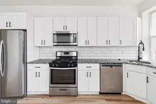 5521 Media St, Philadelphia, PA 19131 - Photo 14