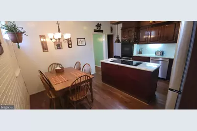 8088 Fairview Street, Philadelphia, PA 19136 - Photo 10