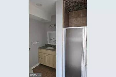 1135 E Susquehanna Avenue, Philadelphia, PA 19125 - Photo 50