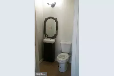 1135 E Susquehanna Avenue, Philadelphia, PA 19125 - Photo 24