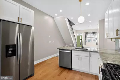 419 Emily Street, Philadelphia, PA 19148 - Photo 8