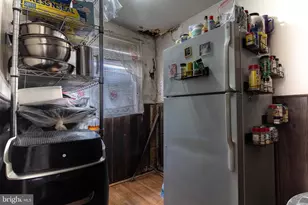 253 Devereaux Ave, Philadelphia, PA 19111 - Photo 4