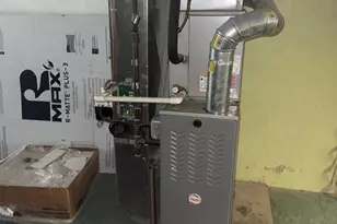 7920 Marsden St, Philadelphia, PA 19136 - Photo 24