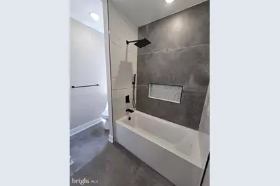 1418 W Grange Avenue, Philadelphia, PA 19141 - Photo 42