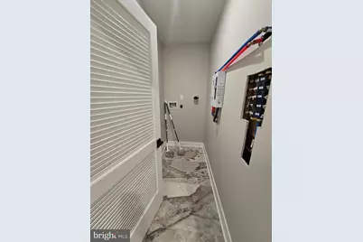 1418 W Grange Avenue, Philadelphia, PA 19141 - Photo 22