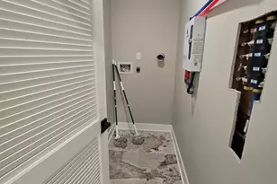 1418 W Grange Ave, Philadelphia, PA 19141 - Photo 22