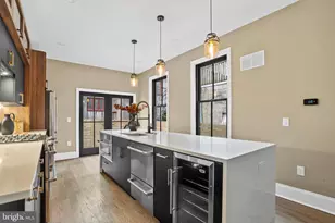 2214 Mt Vernon St, Philadelphia, PA 19130 - Photo 14