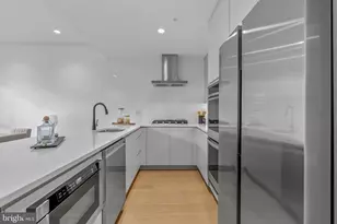 635 N 7th St, Philadelphia, PA 19123 - Photo 8