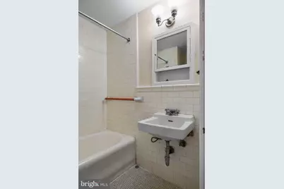 1324 Locust Street #807, Philadelphia, PA 19107 - Photo 12