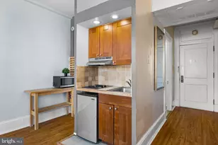 1324 Locust St, Philadelphia, PA 19107 - Photo 14