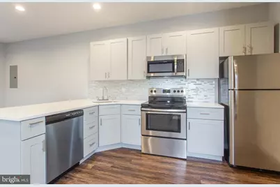 1917 N 7th Street #3R, Philadelphia, PA 19122 - Photo 4