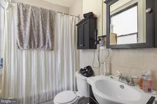 1324 Locust St, Philadelphia, PA 19107 - Photo 6