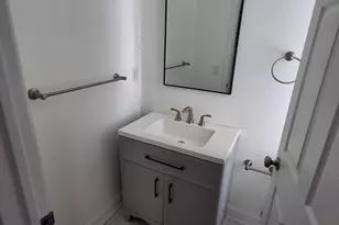 2028 N 29th St, Philadelphia, PA 19121 - Photo 10