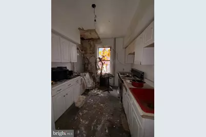 6211 Larchwood Avenue, Philadelphia, PA 19143 - Photo 4