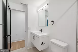 1419 W Grange Ave, Philadelphia, PA 19141 - Photo 18