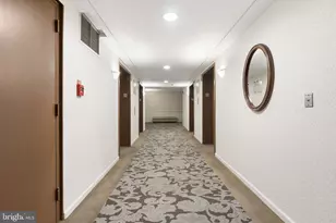 1420 Locust St, Philadelphia, PA 19102 - Photo 4