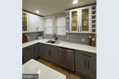 7423 Beverly Road, Philadelphia, PA 19138 - Photo 8