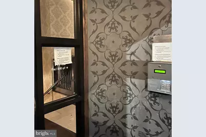 1324 Locust Street #1108, Philadelphia, PA 19107 - Photo 4