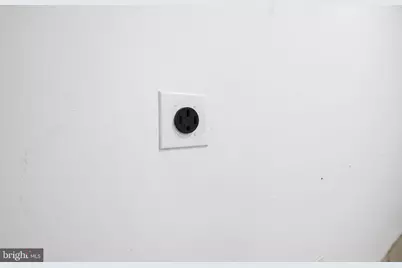 1327 S Capitol Street, Philadelphia, PA 19146 - Photo 36