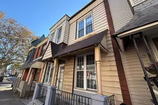 1602 Rowan St, Philadelphia, PA 19140 - Photo 10