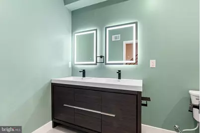 2720 Wharton Street, Philadelphia, PA 19146 - Photo 24