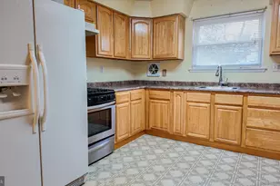 3621 Wessex Ln, Philadelphia, PA 19114 - Photo 6