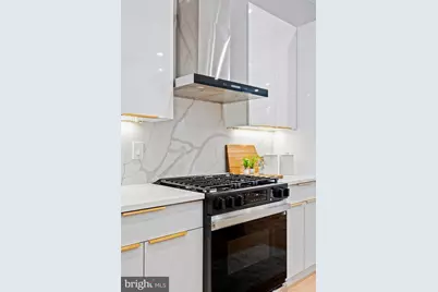 513 Salmon Street, Philadelphia, PA 19125 - Photo 12