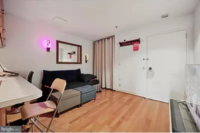 1100 Vine Street #1409, Philadelphia, PA 19107 - Photo 6