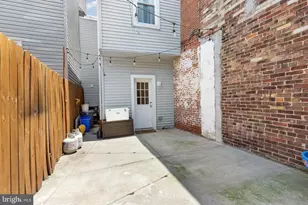 2208 S 5th St, Philadelphia, PA 19148 - Photo 14