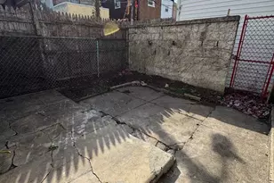 2718 E Madison St, Philadelphia, PA 19134 - Photo 16