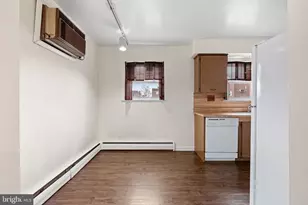 1123 Tabor Pl, Philadelphia, PA 19111 - Photo 6