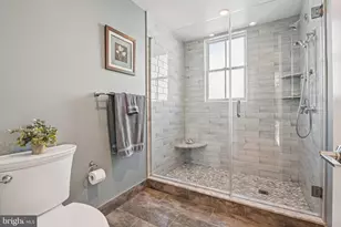 739 Bainbridge St, Philadelphia, PA 19147 - Photo 30