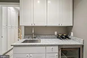 739 Bainbridge St, Philadelphia, PA 19147 - Photo 36