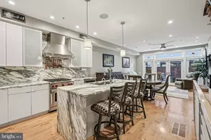 739 Bainbridge St, Philadelphia, PA 19147 - Photo 6