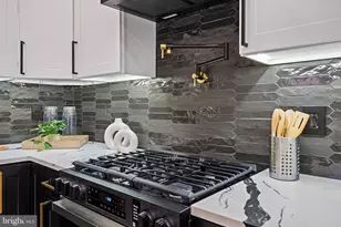 1541 N 28th St, Philadelphia, PA 19121 - Photo 16