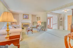 1137 Layton Rd, Philadelphia, PA 19115 - Photo 4