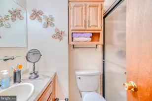 1137 Layton Rd, Philadelphia, PA 19115 - Photo 32