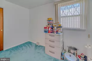 1137 Layton Rd, Philadelphia, PA 19115 - Photo 34
