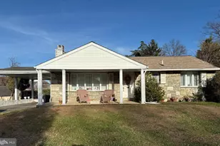 5015 Fitler St, Philadelphia, PA 19114 - Photo 2